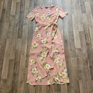 Bardot Pink Floral Short Sleeve Floral Wrap Dress Size 4